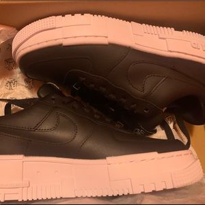 huraches size 4 -$45, airmax270 size 4.5- $80, af1 pixel forces size 6- $80